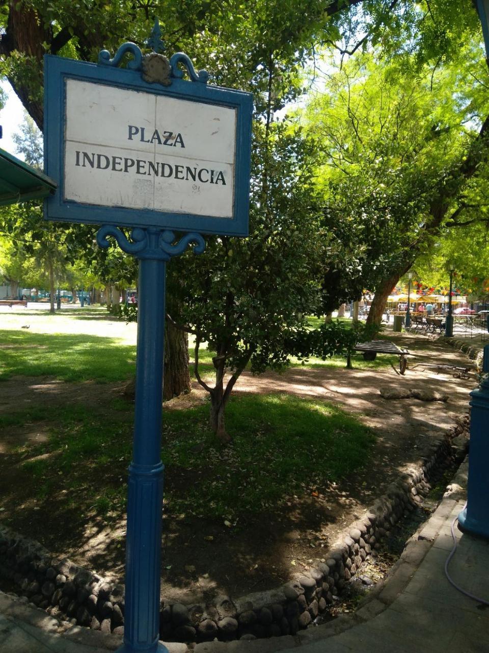 Apartmán Plaza Independencia Mendoza Exteriér fotografie